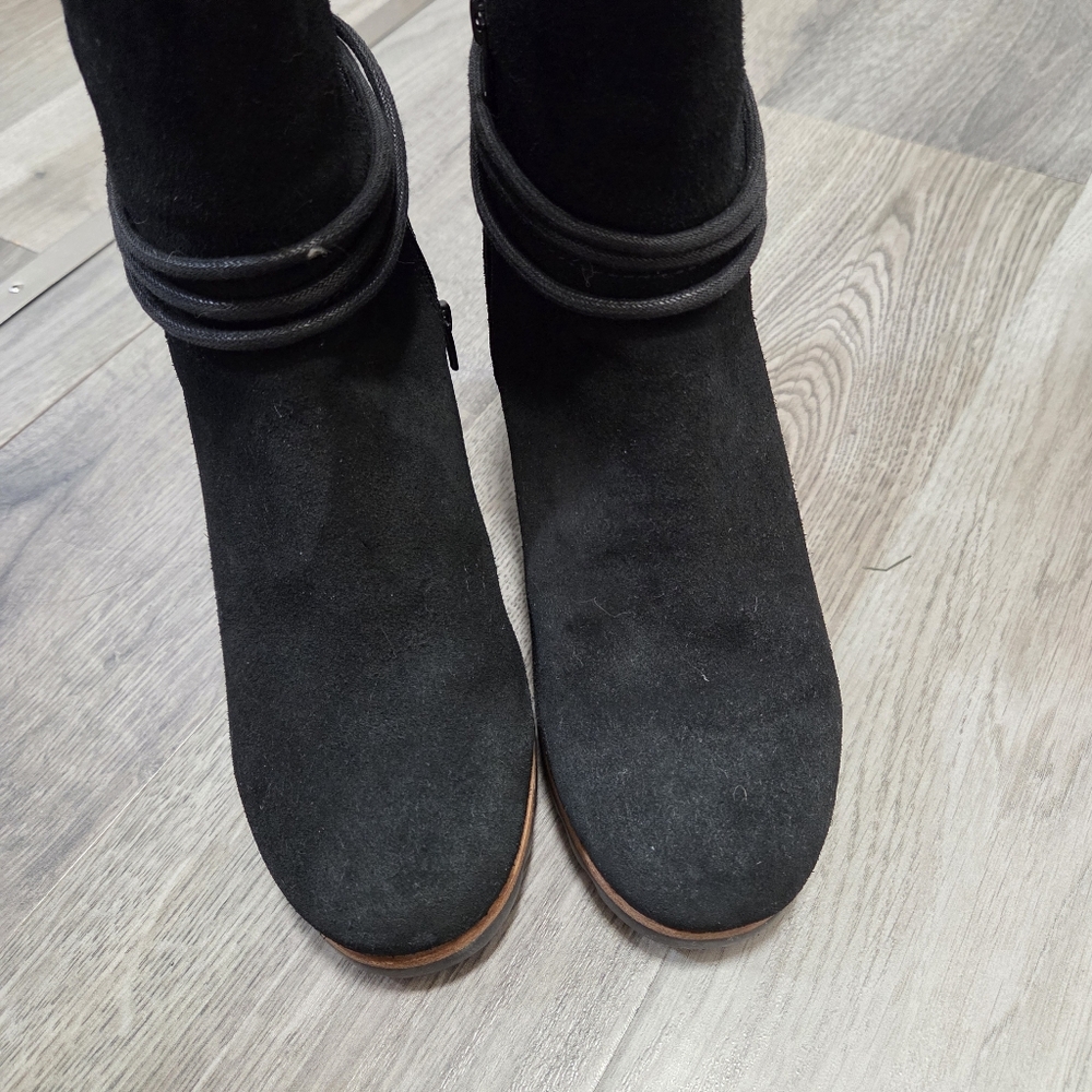 Sorel Black Suede Knee-High Block Heel Boots - Picture 3 of 9